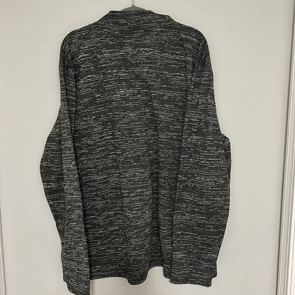 Majestic Detroit Tigers Men’s Pullover - Picture 3 of 5